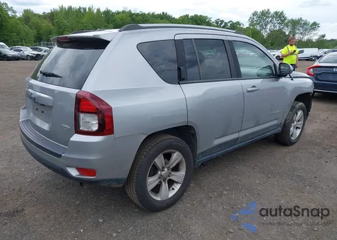 2017 Jeep Compass Latitude из США, поврежденный, VIN 1C4NJDEB0HD112001